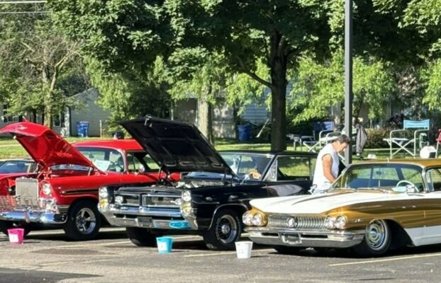 Macomb Elks Lodge “Drivin’ 2292 Charity Car Show” raises over $3,000.00